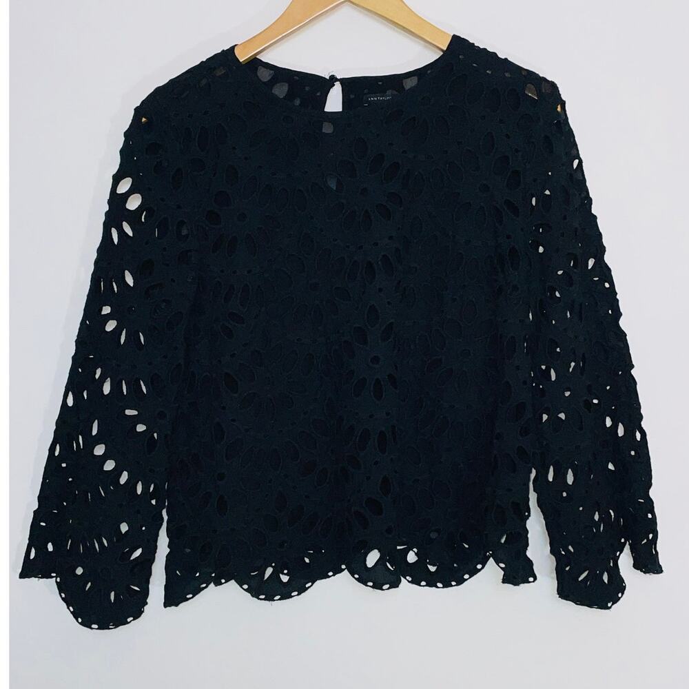 Ann Taylor Black Cut Out 3/4 Sleeve Blouse